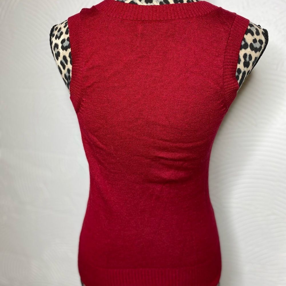 Express Small Maroon Sweater - Picture 4 of 8